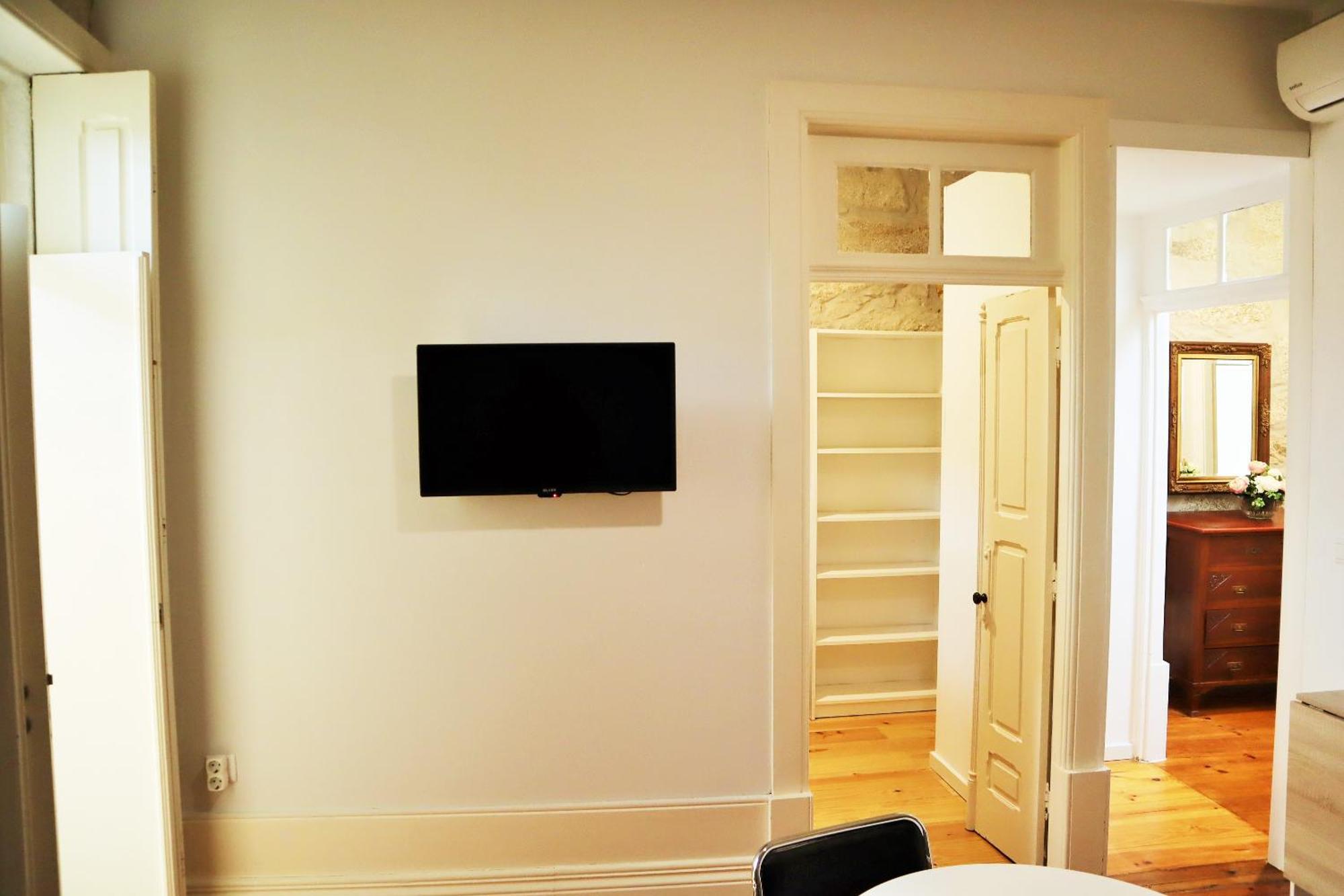 Zd Moreira Flats E By Portoproperties4you Oporto